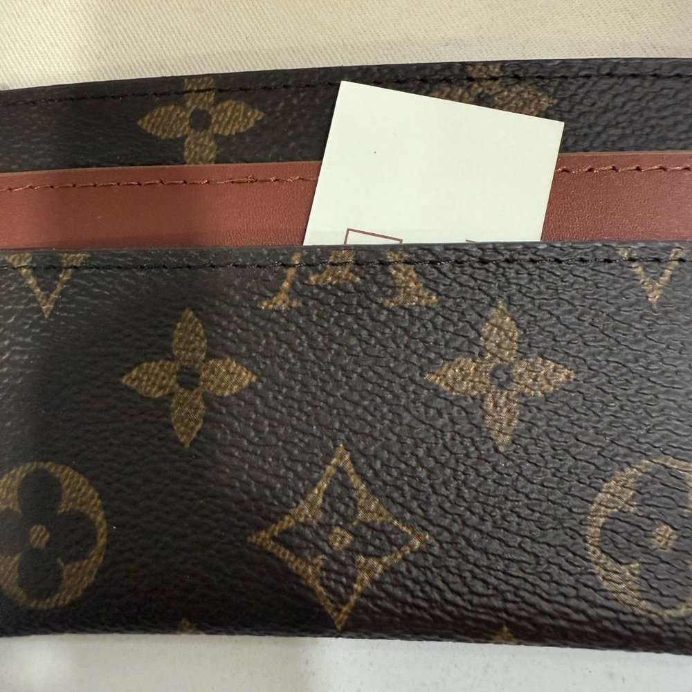 Louis Vuitton Black and Brown Monogram Card Holder - Picture 2 of 8